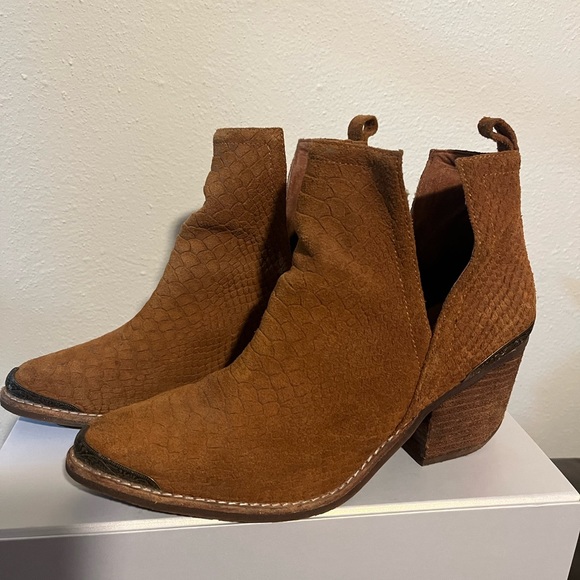 Jeffrey Campbell Cromwell Hunt The Plains Boots Size 7.5 - Picture 5 of 5